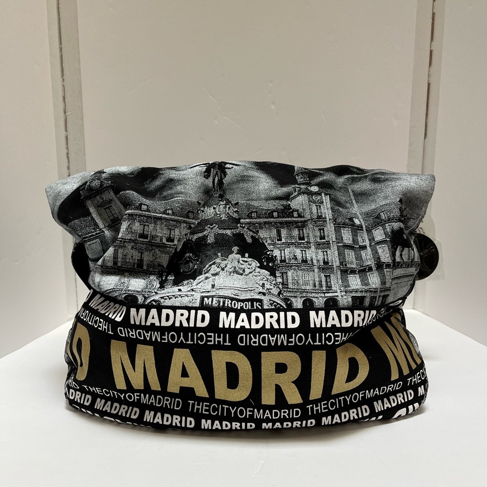Robin Ruth Madrid Shoulder Bag